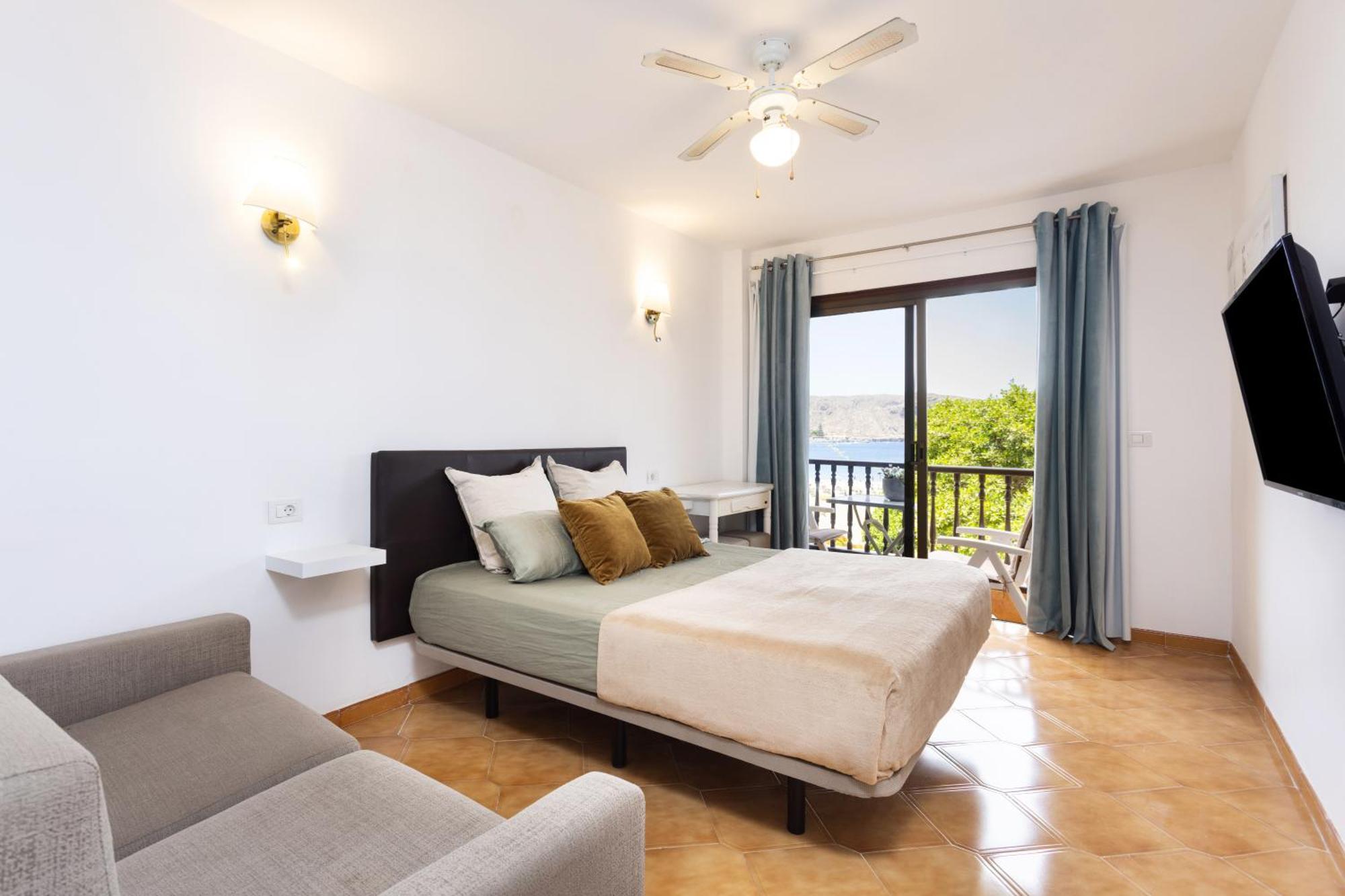 Classbnb - Seafront Studio With Beach View In The Center Of Los Cristianos Los Cristianos  Exteriér fotografie